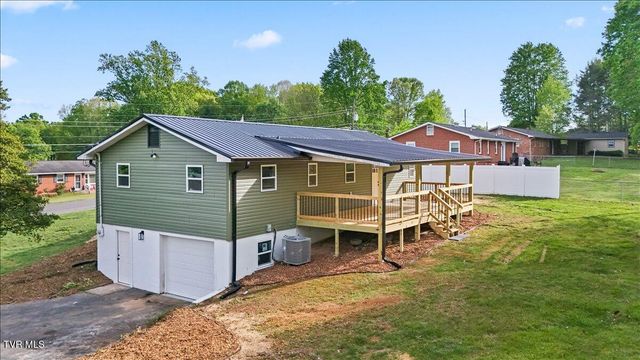225 Lisa Lane, Piney Flats, TN 37686