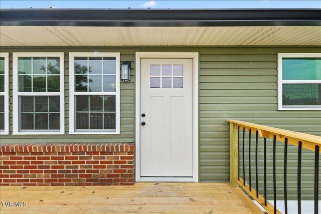 225 Lisa Lane, Piney Flats, TN 37686