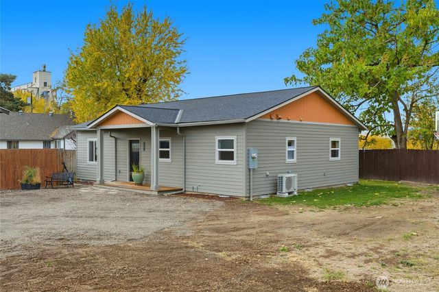 905 Cowl St, Milton-freewater, OR 97862