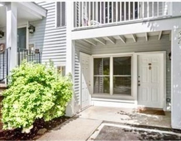 20 Cameron St 102, Brookline, MA 02445