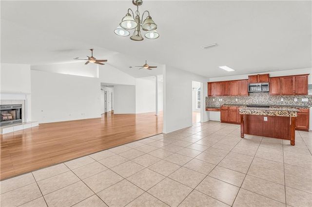 8270 Mossberg N Drive, Mobile, AL 36582