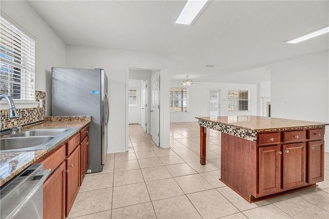 8270 Mossberg N Drive, Mobile, AL 36582