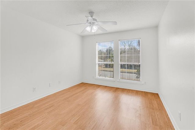 8270 Mossberg N Drive, Mobile, AL 36582