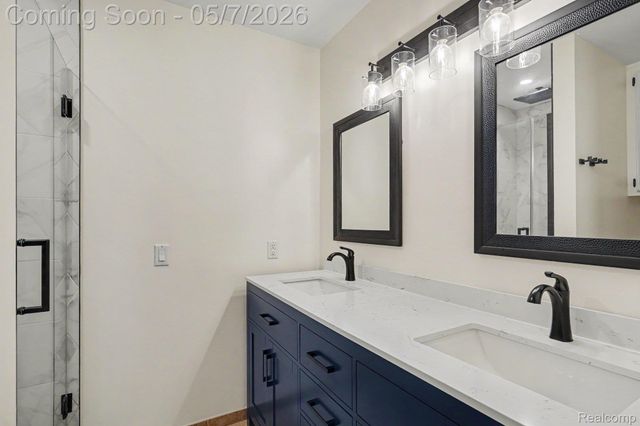 2321 Foxmore Circle, Highland Charter Township, MI 48356