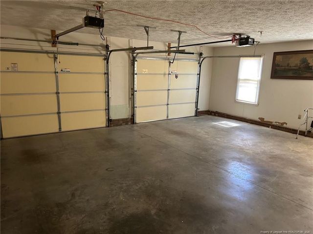 5708 Bear Creek Circle, Fayetteville, NC 28304