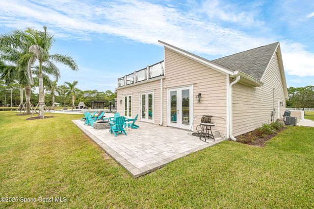 4236 Hield Road NW, Palm Bay, FL 32907
