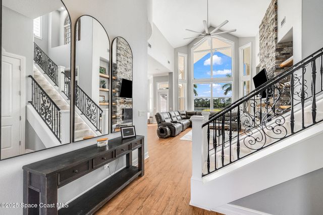 4236 Hield Road NW, Palm Bay, FL 32907