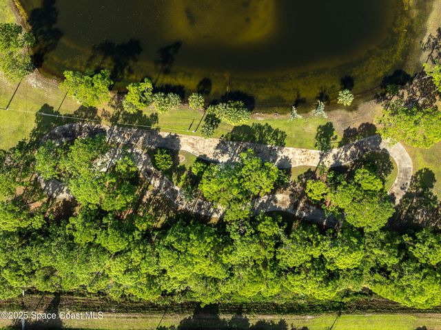 4236 Hield Road NW, Palm Bay, FL 32907