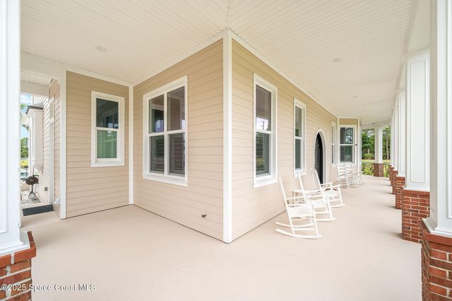 4236 Hield Road NW, Palm Bay, FL 32907