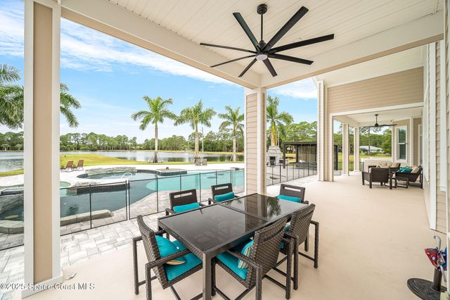 4236 Hield Road NW, Palm Bay, FL 32907