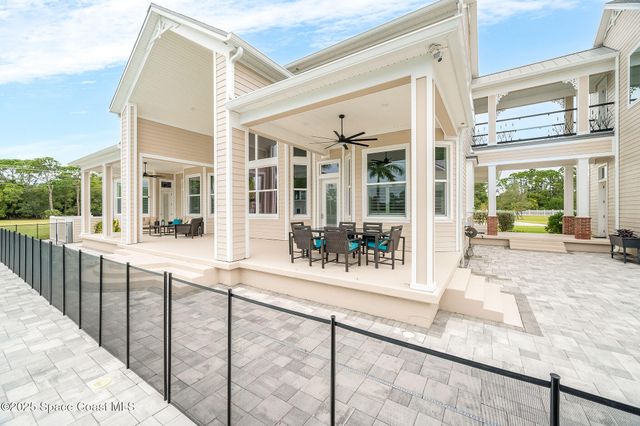 4236 Hield Road NW, Palm Bay, FL 32907