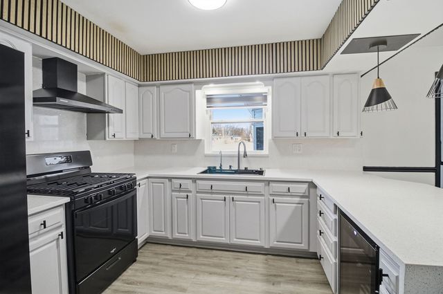 3258 204th Street, Lynwood, IL 60411