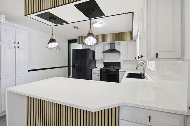 3258 204th Street, Lynwood, IL 60411