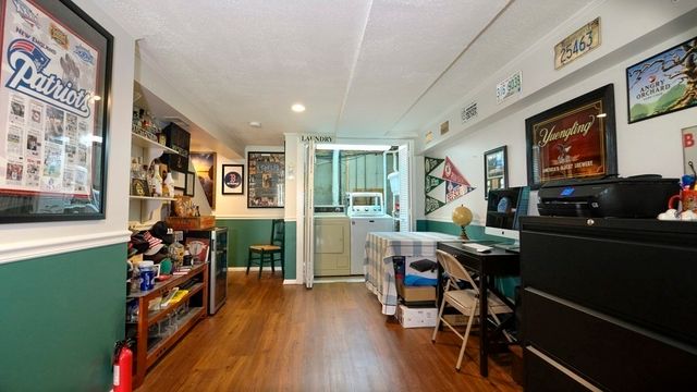 183 Farrwood Dr 183, Haverhill, MA 01835