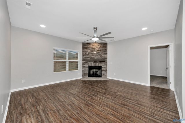 10301 Drymen Street SW, Huntsville, AL 35803