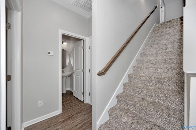 10301 Drymen Street SW, Huntsville, AL 35803