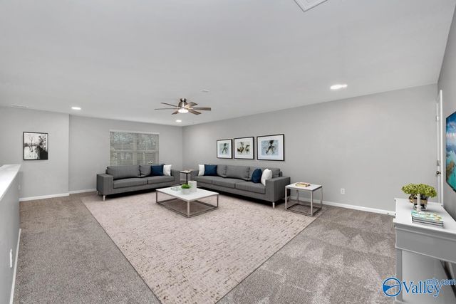 10301 Drymen Street SW, Huntsville, AL 35803