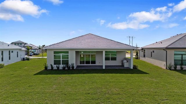 13553 SW Shinnecock Drive, Port St. Lucie, FL 34987