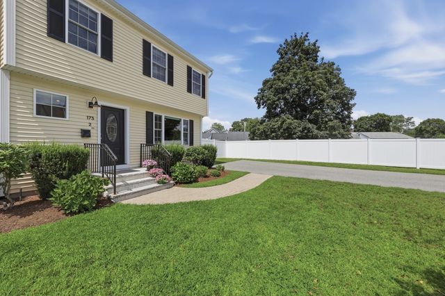 173 Bedford Rd B, Woburn, MA 01801