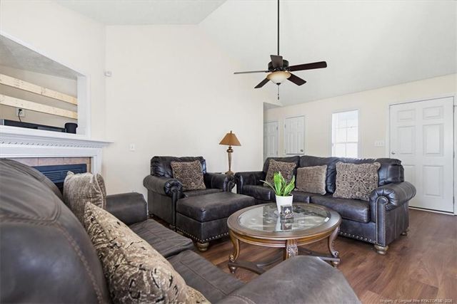 332 Wood Valley Lane, Raeford, NC 28376