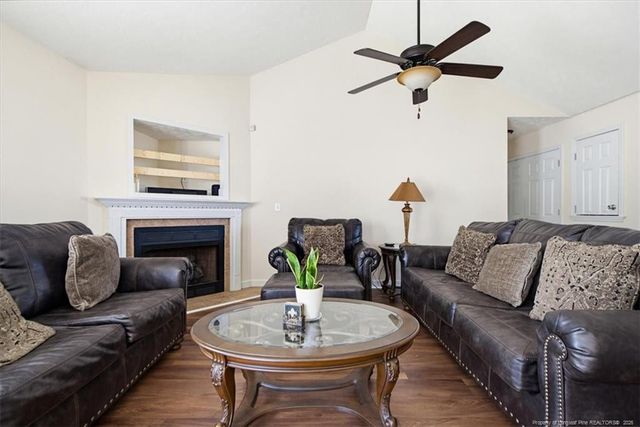 332 Wood Valley Lane, Raeford, NC 28376