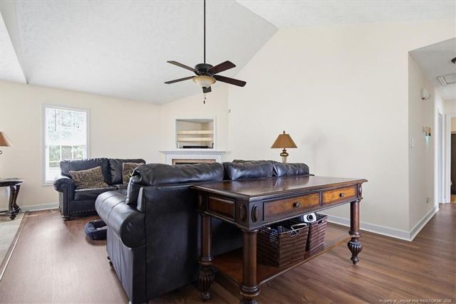 332 Wood Valley Lane, Raeford, NC 28376