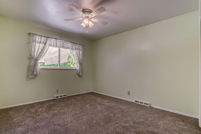 5917 Natalie Avenue NE, Albuquerque, NM 87110