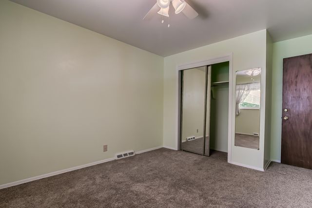 5917 Natalie Avenue NE, Albuquerque, NM 87110