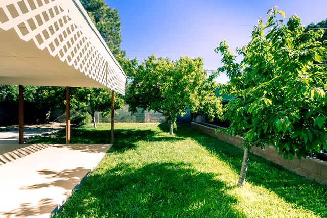 5917 Natalie Avenue NE, Albuquerque, NM 87110