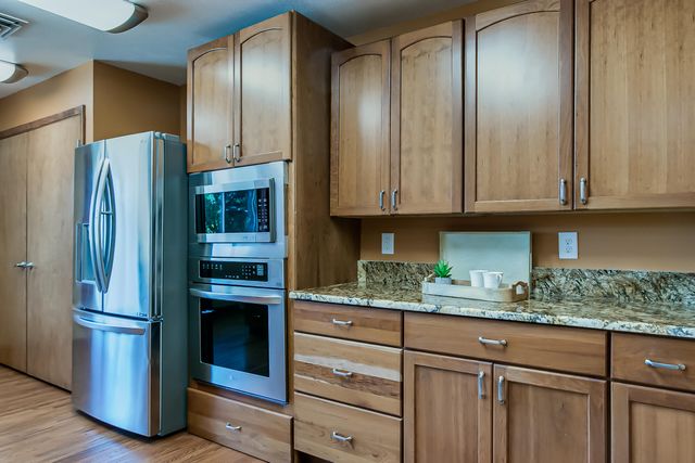 5917 Natalie Avenue NE, Albuquerque, NM 87110