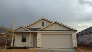 907 Wildflower Street, Ennis, TX 75119