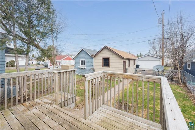 715 22nd St, Superior, WI 54880