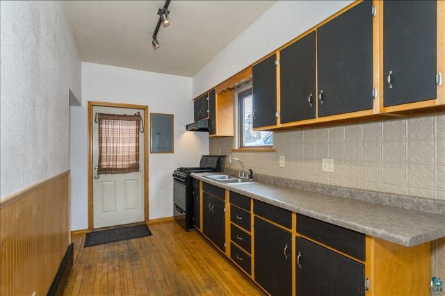 715 22nd St, Superior, WI 54880