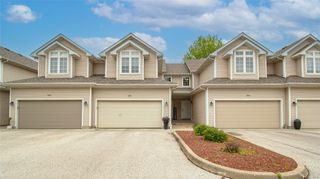 900 67th Street 503, West Des Moines, IA 50266
