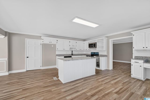 866 COUNTY ROAD 44, Jemison, AL 35085