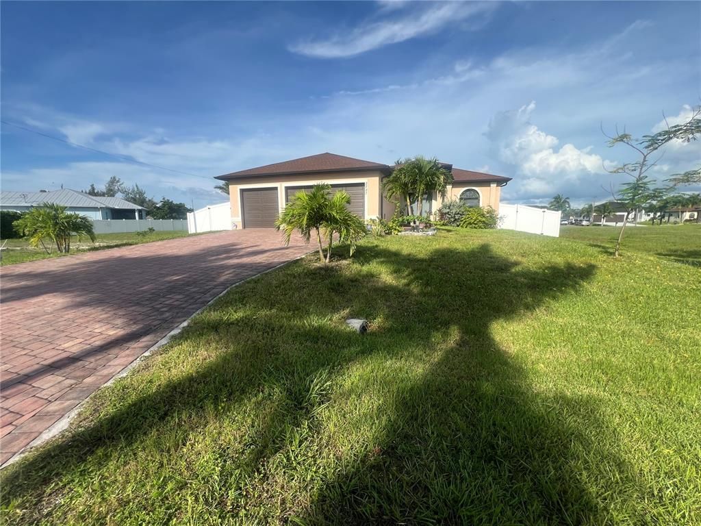 2727 NW 42ND PLACE, Cape Coral, FL 33993