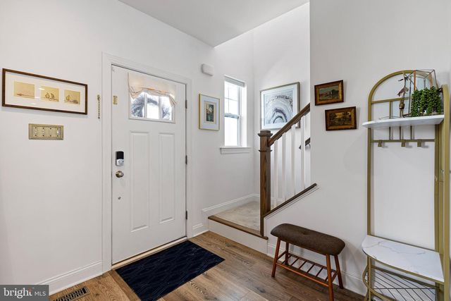 313 CHESTNUT ST, Collegeville, PA 19426