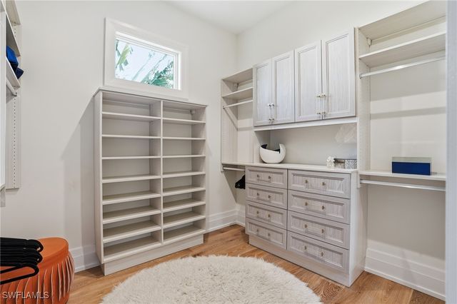 185 North Lake DR, Naples, FL 34102