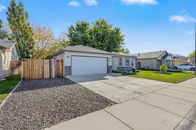 1618 N Kolnes Ave, Kuna, ID 83634 property photo