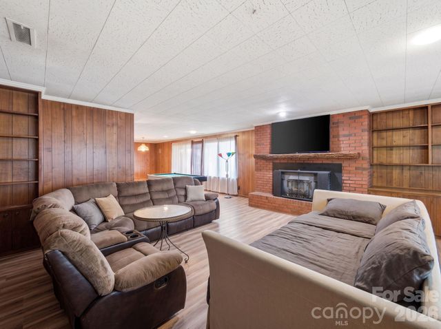 1659 maple Avenue, Albemarle, NC 28001