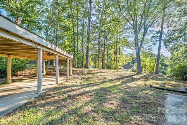 1659 maple Avenue, Albemarle, NC 28001