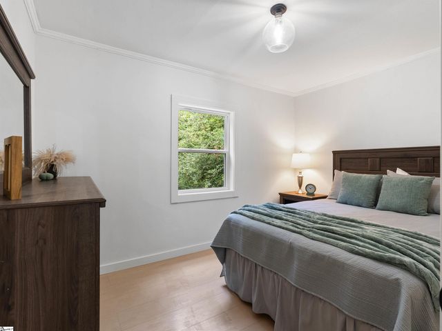 323 Crosby Circle, Greenville, SC 29605