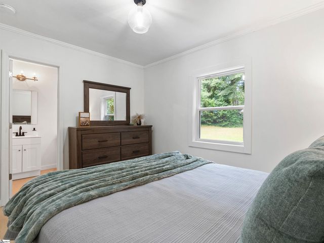 323 Crosby Circle, Greenville, SC 29605