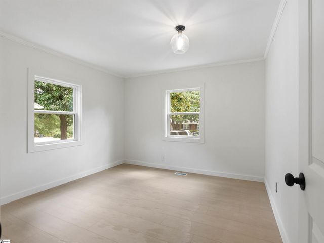 323 Crosby Circle, Greenville, SC 29605