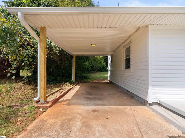 323 Crosby Circle, Greenville, SC 29605