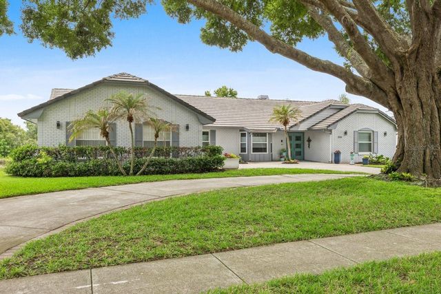 8606 LOST COVE DRIVE, Orlando, FL 32819