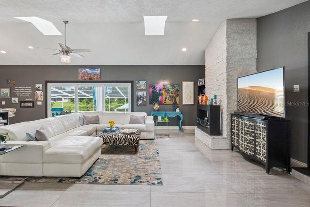 8606 LOST COVE DRIVE, Orlando, FL 32819