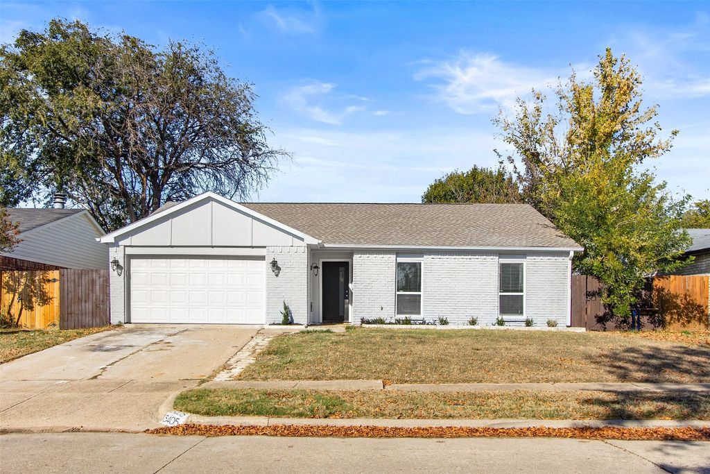 5405 Ramsey Drive, The Colony, TX 75056