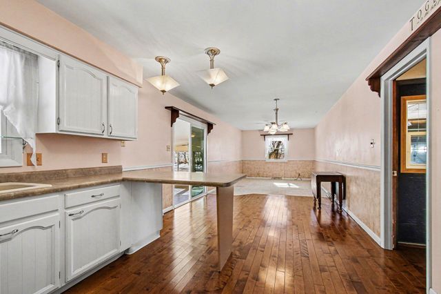 1257 Cr-325 E, Valparaiso, IN 46383