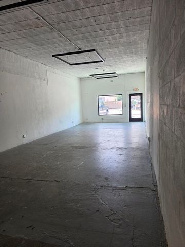 2424 N Dixie Highway, Wilton Manors, FL 33305